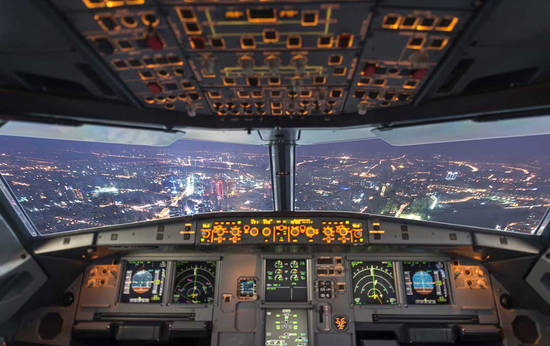 image of a plane cockpit